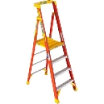 WERNER® PD6200 PD6204 300 lb Aluminum 4 ft Podium Platform Ladder