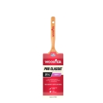 WOOSTER® Platinum 0Z11180024 Angled Varnish 2-1/2 in Sealed Maple Wood Handle Paint Brush