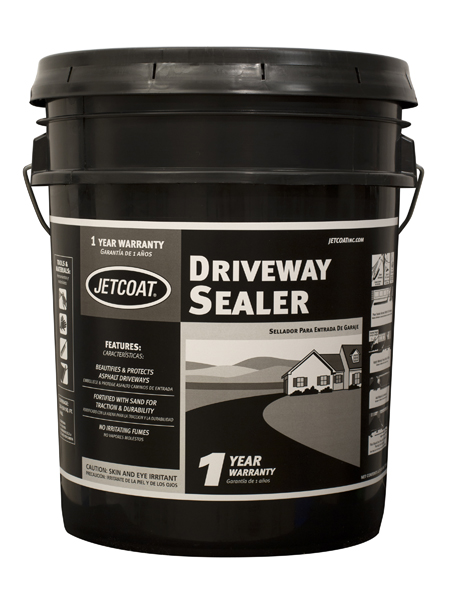 JETCOAT ® 25705 4.75 gal Pail Black Liquid Drive way Sealer